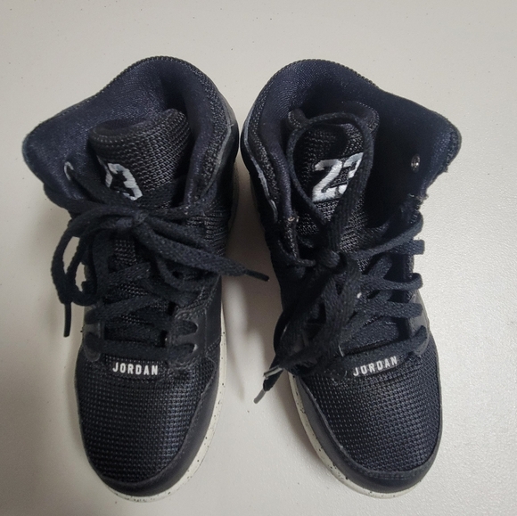 Nike Jordan 1 Flight 4 Hi Top Sneakers Boys Size 13C. - Picture 1 of 12